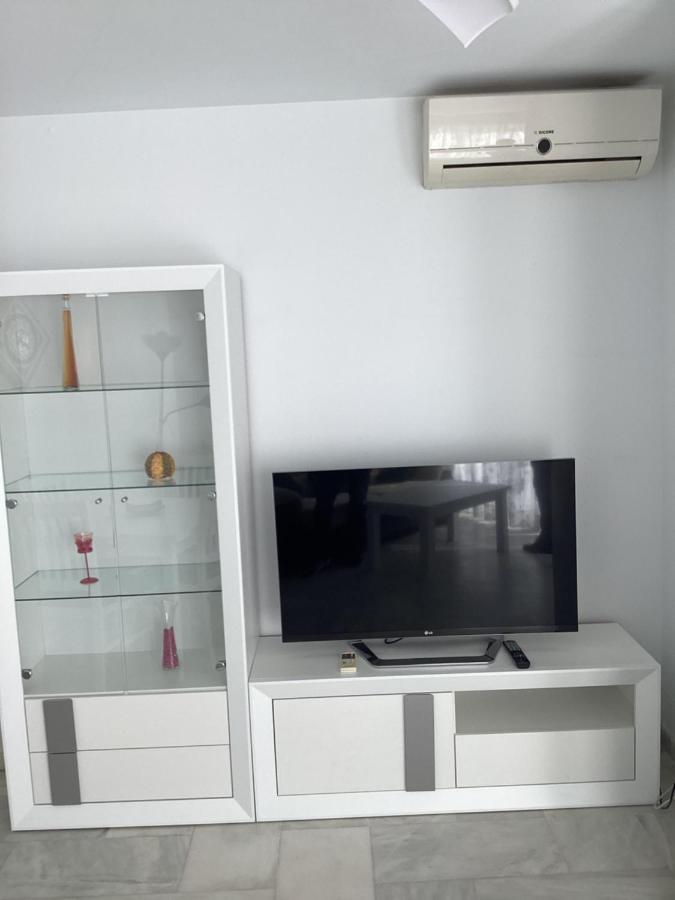 Carihuela Park Palace Apartament Sun&Beach Apartment ตอร์เรโมลิโนส ภายนอก รูปภาพ